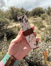 Load image into Gallery viewer, Gunslinger stitch Buckarette Band - black/white cowhide