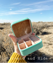 Load image into Gallery viewer, Turquoise Jewelry Travel Case #9
